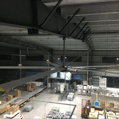 Kalıcı mıknatıs motoru 18FT 5.5M Büyük endüstriyel tavan fanları