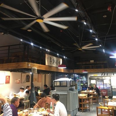 İyi bir fiyat. Restoran Havalandırması için BLCD Motor Sürücü Tipi 2.4m 8FT fırçasız elektrikli HVLS Fanı çevrimiçi