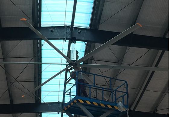 İyi bir fiyat. Atölye direğe monte HVLS fanı çevrimiçi